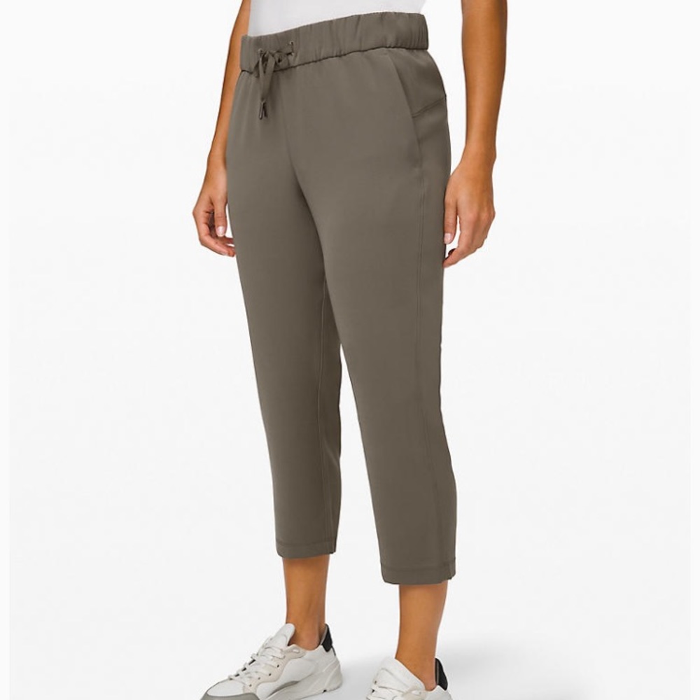 Lululemon On the Fly Pant NWT